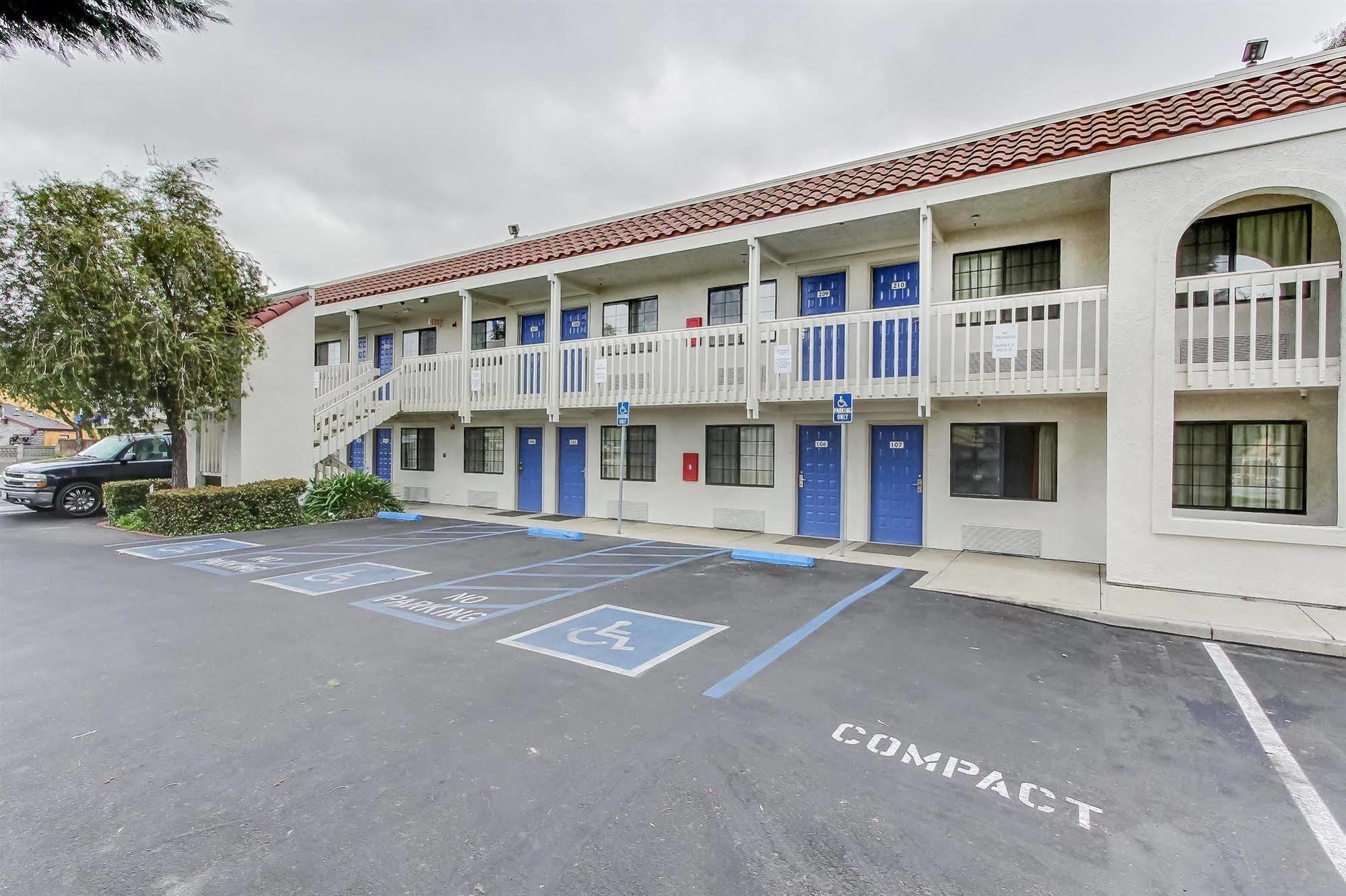 Motel 6-Salinas, Ca - North Monterey Area Exteriér fotografie