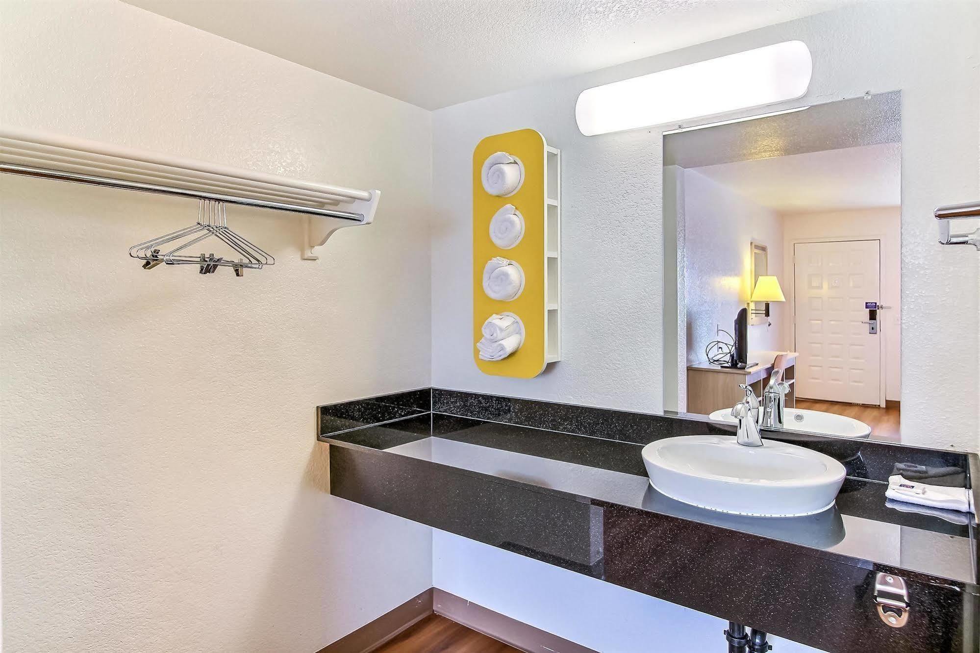 Motel 6-Salinas, Ca - North Monterey Area Exteriér fotografie