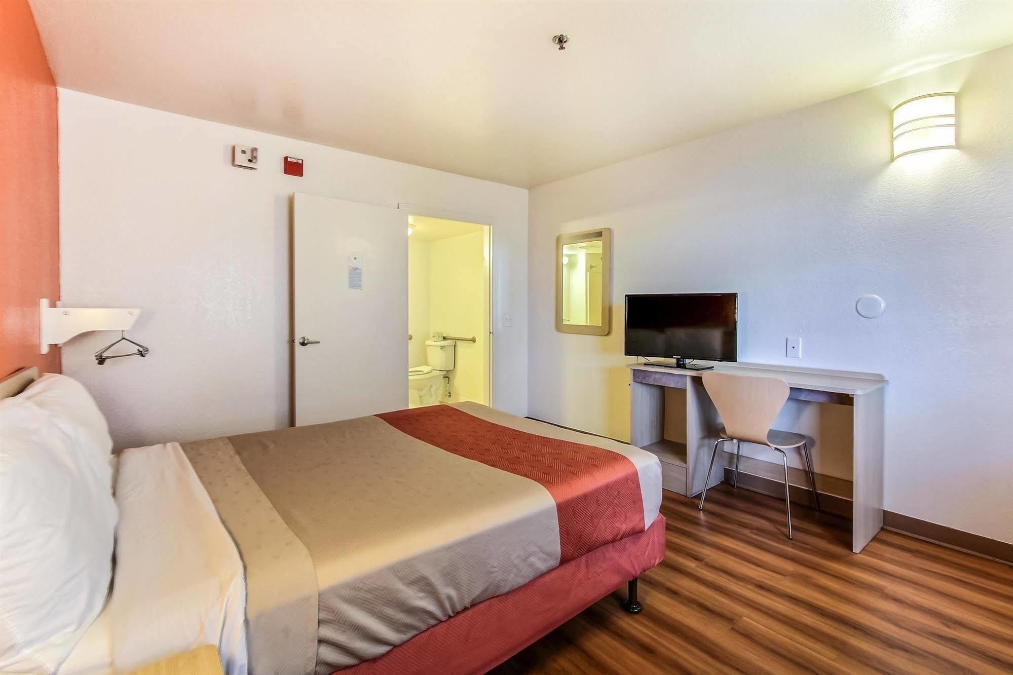 Motel 6-Salinas, Ca - North Monterey Area Exteriér fotografie