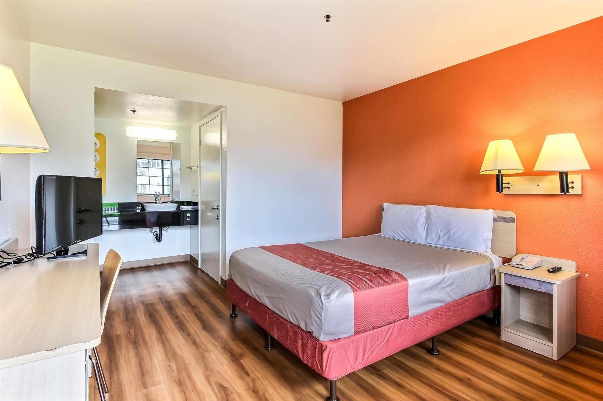 Motel 6-Salinas, Ca - North Monterey Area Exteriér fotografie