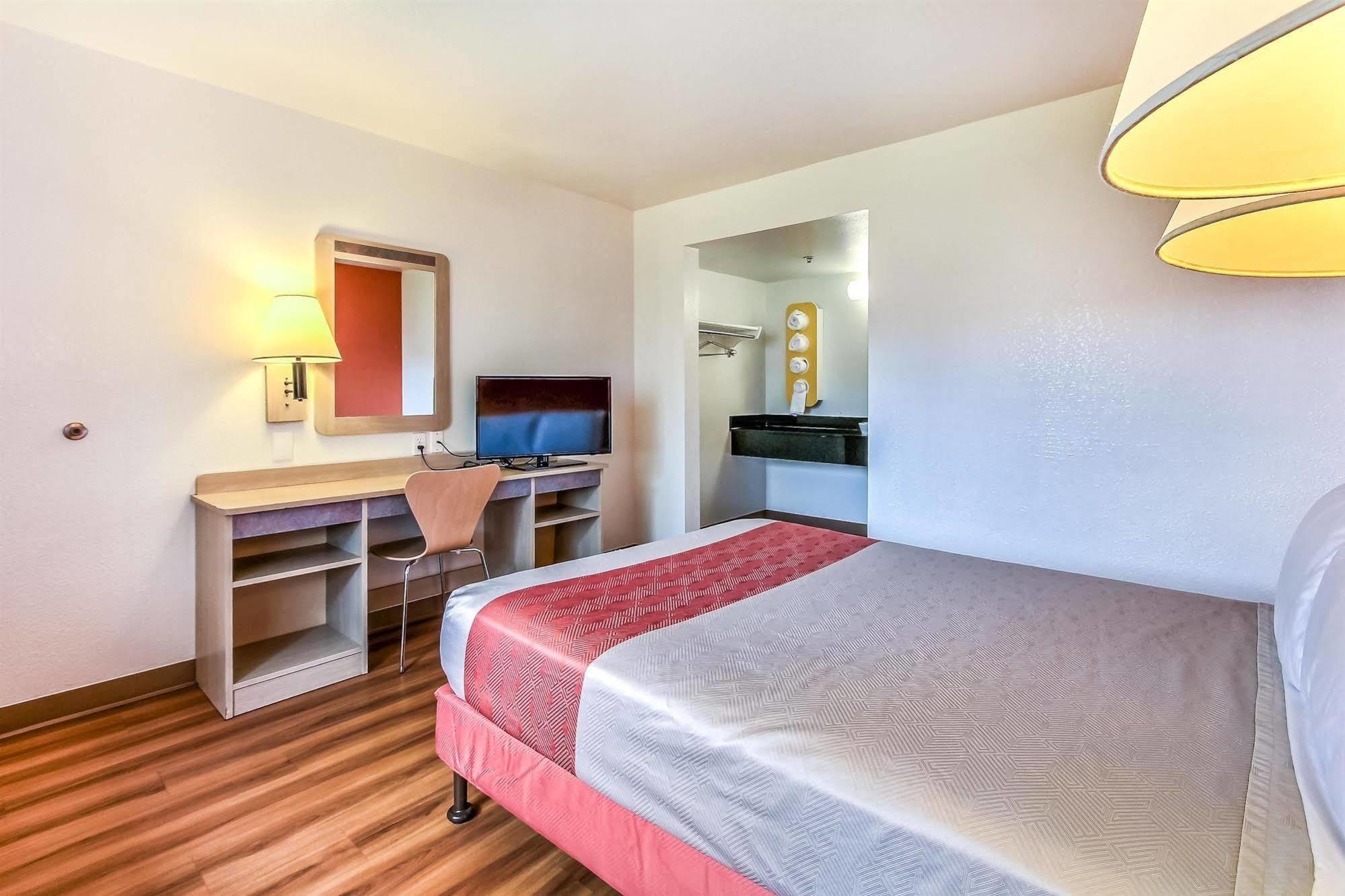 Motel 6-Salinas, Ca - North Monterey Area Exteriér fotografie